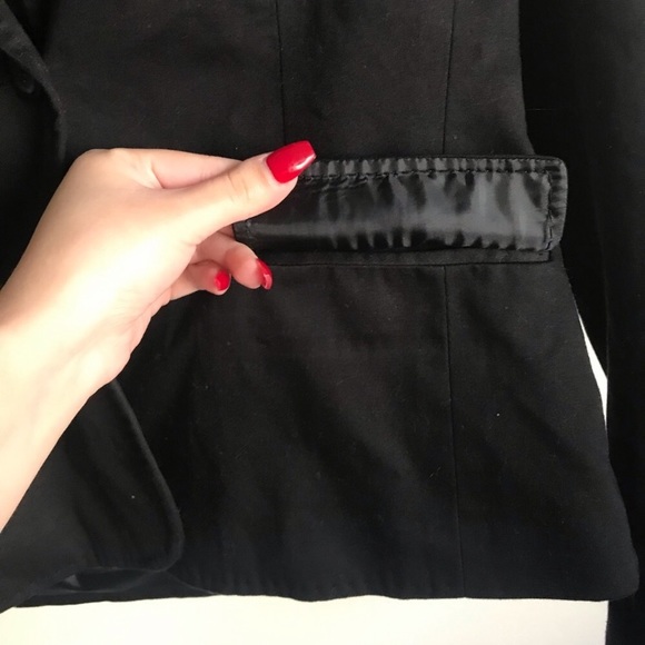 SOLD Women’s Nine West Black Blazer ✨ - Picture 6 of 8